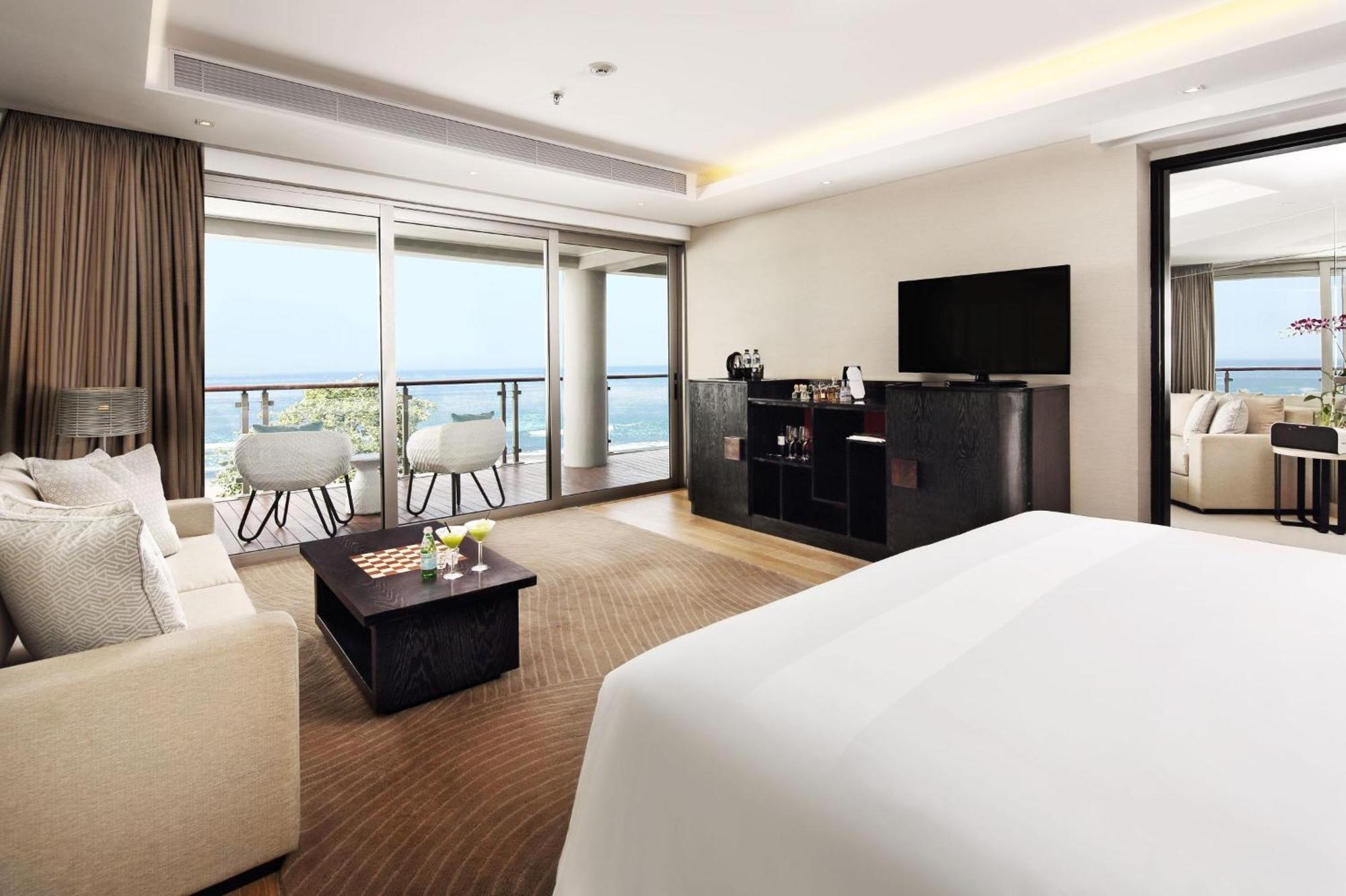 مزدوج - ستة، فندق لوكشري - سيمنياك سمينياك المظهر الخارجي الصورة A suite at the hotel