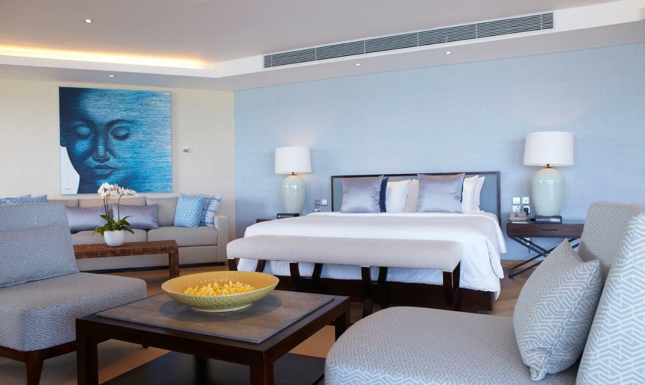 مزدوج - ستة، فندق لوكشري - سيمنياك سمينياك المظهر الخارجي الصورة A bedroom at the Atlantis Paradise Island