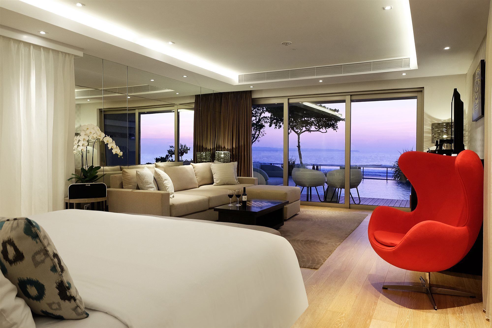 مزدوج - ستة، فندق لوكشري - سيمنياك سمينياك المظهر الخارجي الصورة A suite at the Cape Grace